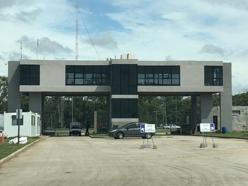Imagen 3 de 18 de Galpon En Venta En Jose Leon Suarez