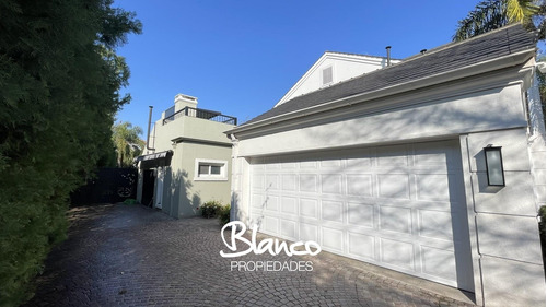 Casa En Venta En La Lomada, Pilar, G.b.a. Zona Norte