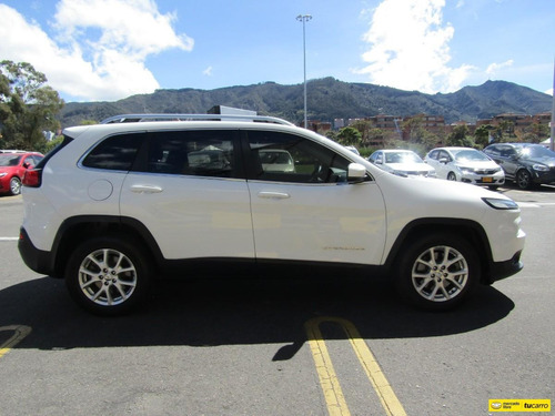 Jeep Cherokee Longitude At 3200