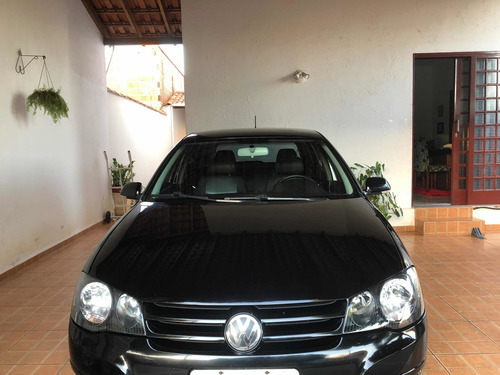 Imagem 13 de 15 de Volkswagen Golf 2011 1.6 Vht Sportline Total Flex 5p