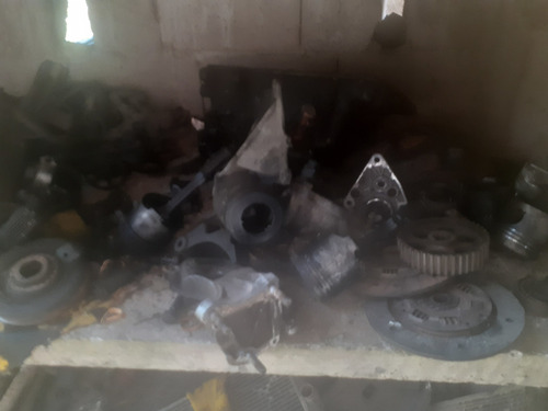 Imagen 3 de 4 de Partes De Motor Peugeot 1.9 Xud9