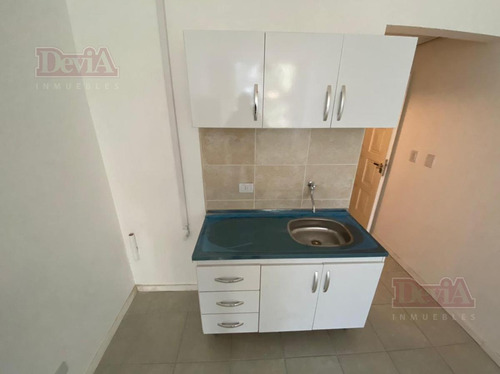Imagen 7 de 13 de Alquiler Comercial - Oficina - Avenida Forest 900 - Chacarita