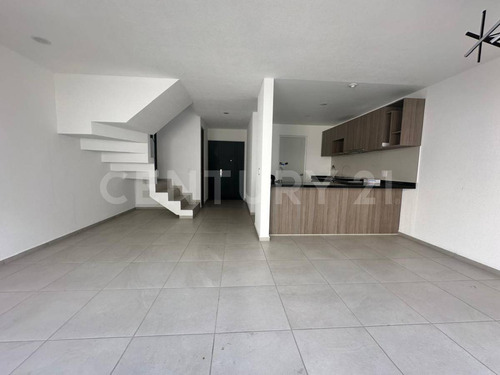 Renta Casa Fracc. Aurea, Toluca, México