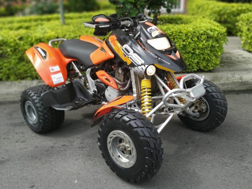 Cuatrimoto Bombardier 650 Ds Baja -2003