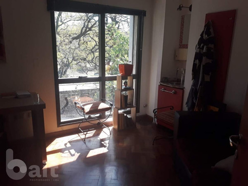 Imagen 5 de 12 de Venta Departamento Uso Profesional 6 Ambientes Con Cochera, 2 Baños, Sobre Cañada.