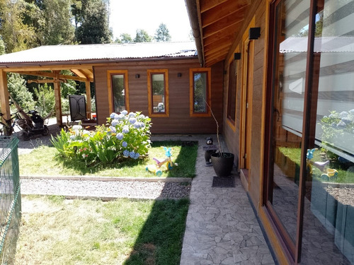 Imagen 2 de 22 de Hermosa Y Acogedora Casa