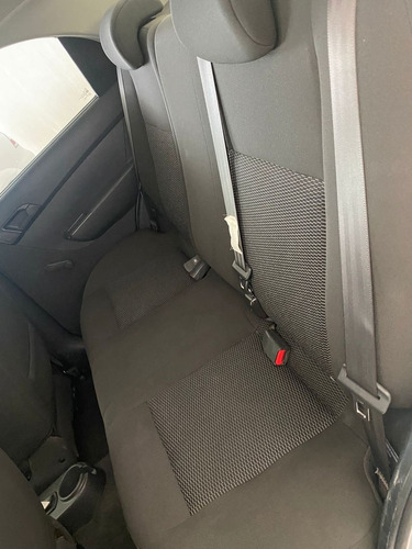 Imagen 11 de 12 de Chevrolet Aveo 2018 1.6 Ls At