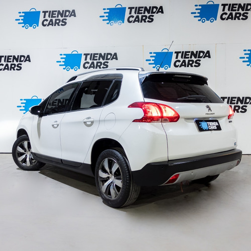 Imagen 2 de 8 de Peugeot 2008