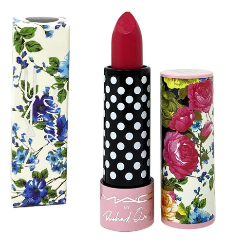 Lápiz labial mate Mac By Richard Quinn, color coral oscuro Vamp-tastic F