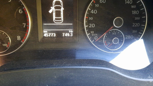 Volkswagen Vento 2.5 Luxury 170cv 2014