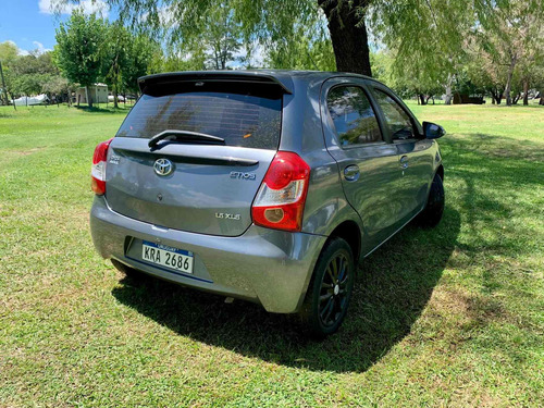 Toyota Etios 1.5 Xls Hacht