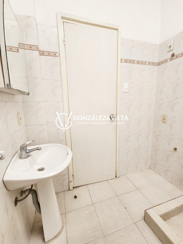 Apartamento De Un Dormitprio Sobre Bv. José Batlle Y Ordóñez, La Blanqueada