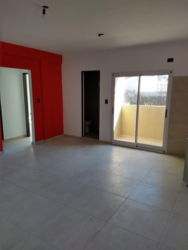 Imagen 2 de 30 de Departamento 2 Y 3 Ambientes - S.justo (ctro)