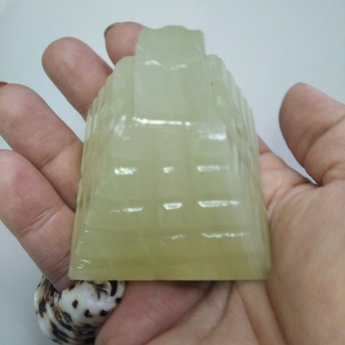 Pirámide De Jade 6x5cms Producto De México