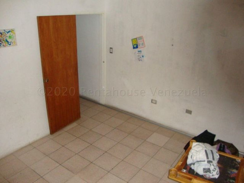 Imagen 10 de 30 de Casa En Venta Zona Centro-este Barquisimeto 22-21162 M&n