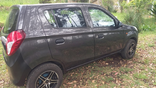 Imagen 3 de 8 de Suzuki Alto 800