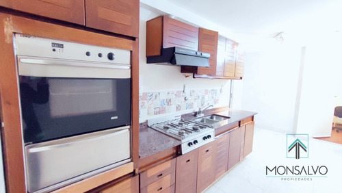Imagen 9 de 21 de Venta Semi Piso De Categoria Al Frente En Recoleta