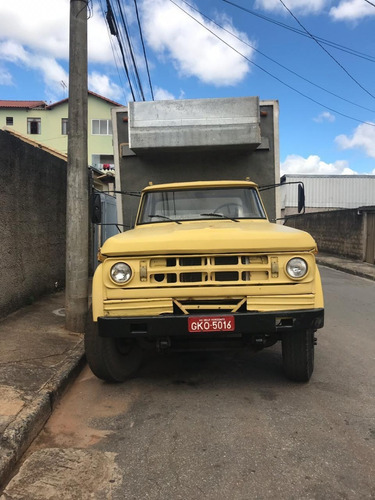 Imagem 1 de 13 de Dodge Modelo D950