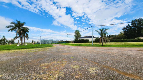 Venta Lote 639 M2 Barrio Zarate Golf Park