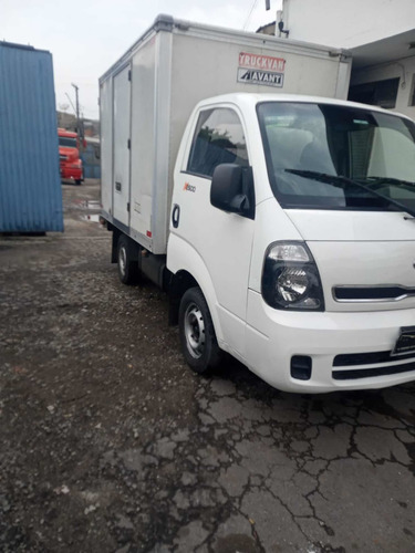 Imagem 2 de 9 de Kia Bongo 2014 2.5 Std 4x2 Rs Turbo S/ Carroceria 2p