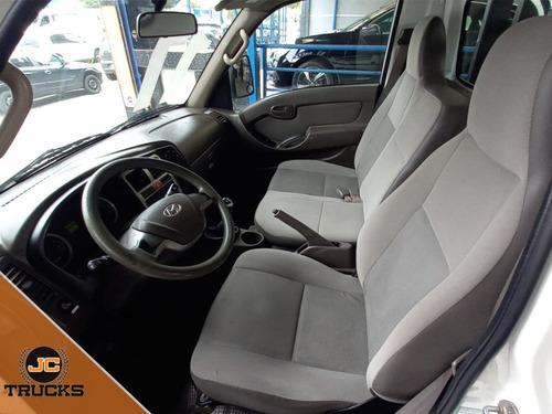 Imagem 4 de 8 de Hyundai Hr 2.5 Tci Diesel 2017 Na Carroceria