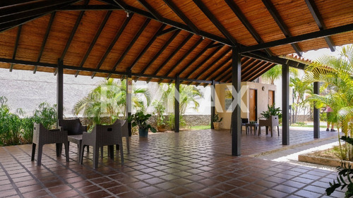 Imagen 8 de 28 de En Venta Townhouse Espectacular En Altos De Monte Alegre 100% Amoblado, Cod.139723. Daniela Jimenez 0414.4027874