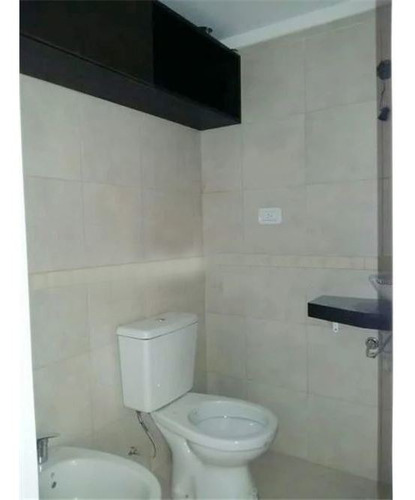 Venta Lomas De Zamora Depto 2 Amb C/cochera A/prof