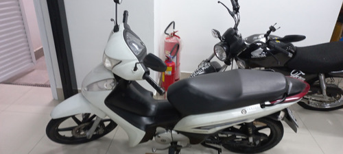 Imagem 17 de 20 de Honda Biz