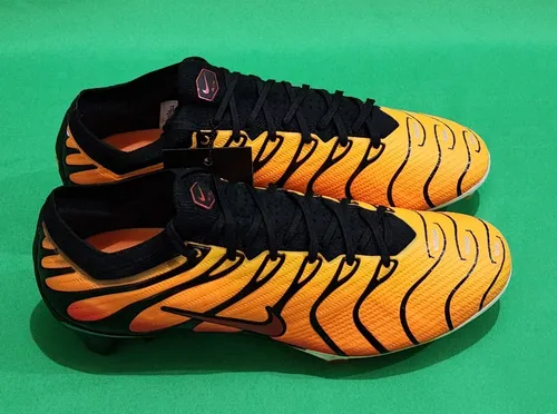 Mercurial tn orange best sale