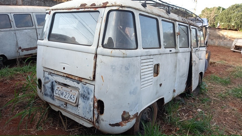 Imagem 19 de 21 de Volkswagen Kombi Corujinha 1974