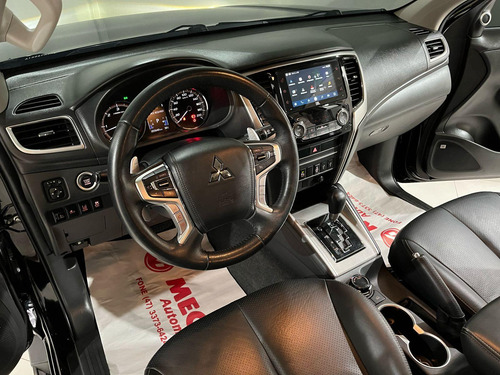 Mitsubishi L200 Sport HPE-S 2.4 CD Dies. Aut