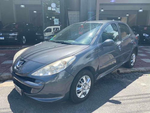 Peugeot 207 1.4 Allure 5 Puertas Año 2015 Auto Classic