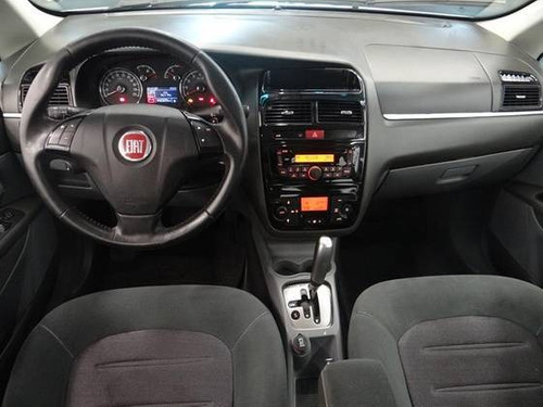 Imagem 10 de 14 de Fiat Linea 1.8 Essence 16v