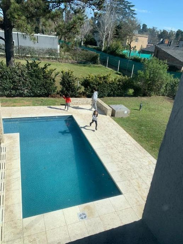 Imagen 4 de 14 de Casa En Venta Casco De Alvarez