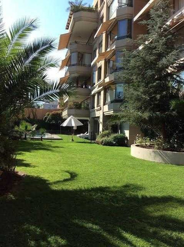 Departamento En Sector Club Manquehue