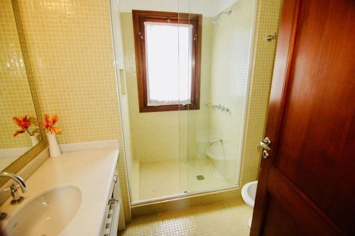 Casa En Venta De 4 Dormitorios En La Barra
