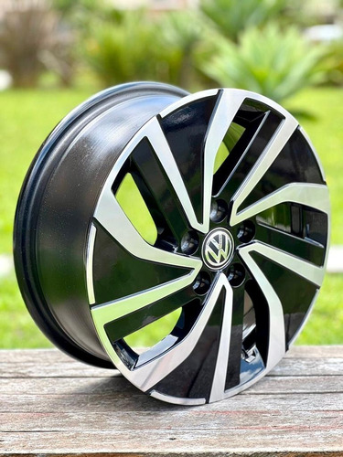Rodas Vw Polo 2023 Aro 15 ( Jogo ) + Bicos Cor Preto Com Diamantado