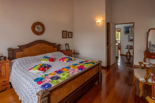 Casa En Venta En Loma De Los Balsos. Cod V16245