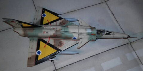 Avion Kfir C2 Italeri 1408 Escala 1/72 Es Un Armable