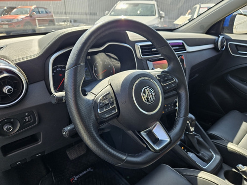 MG Zs ZS 1.5 AT