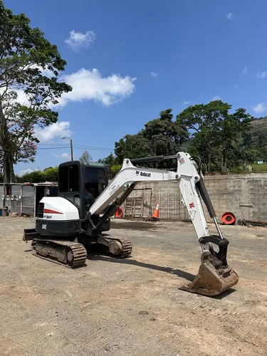 Bobcat E42 Año 2020