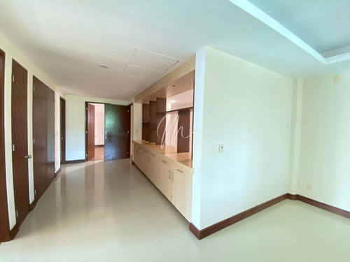 Imagen 24 de 30 de Casa En Venta En Cancun Residencial Villas Lagoon, El Table