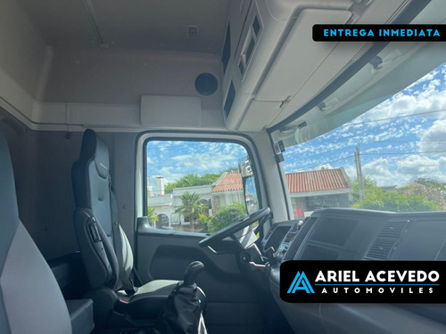Volkswagen 25-360 Tractor 8.9 2024 0km - Acevedo Automóviles