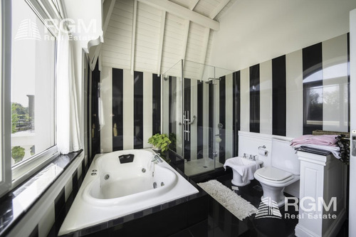 Imagen 13 de 30 de Casa Estilo Frances En Venta El Yacht - Nordelta