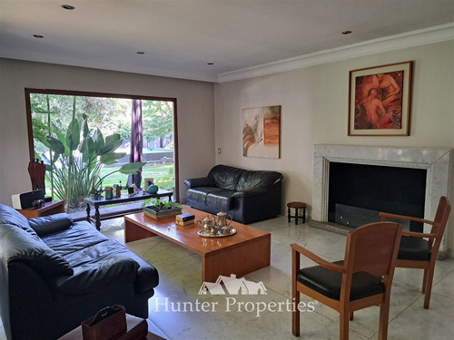 Casa Venta 4d/5b/8e Sn Carlos De Apoquindo - Piscina/quincho