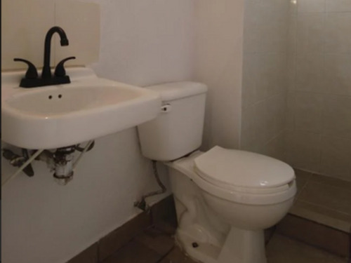 Departamento En Venta En Alcaldía Miguel Hidalgo Cdmx, Col. Anáhuac Calle Lago Atter #37 Dp-ru