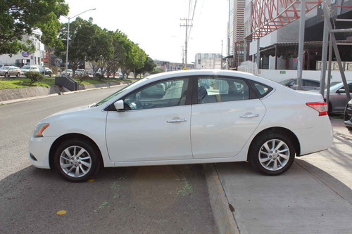 Imagen 2 de 15 de Nissan Sentra 2015 4p Sense L4/1.8 Man
