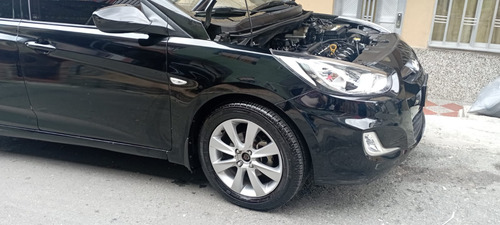 Hyundai Accent 1.6l 5 p