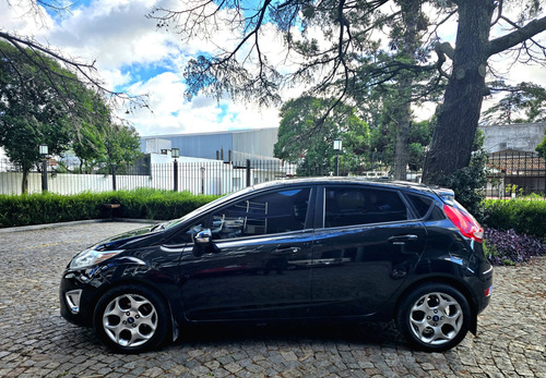 Ford Fiesta Kinetic Design 1.6 Titanium 2012 68.000km Oport.
