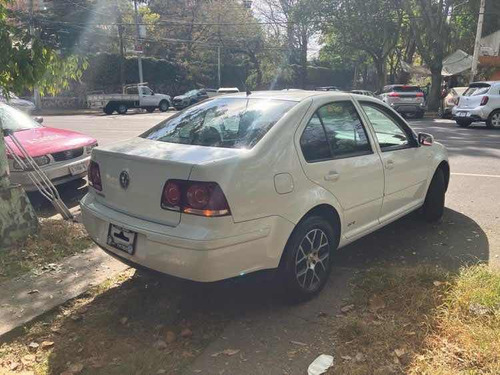 Volkswagen Jetta 2.0 Cl L4 Man Abs At
